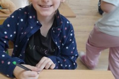 370a1a9e-c121-40fe-ba9d-bc67bb0f2175