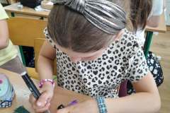 40d04245-0473-4a7d-8c48-59b1fae7785a