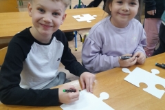 f4a7fce1-c416-4c36-a4e8-a5b38d80bb05