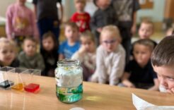 Więcej o: „Przedszkolaki eksperymentują” – projekt edukacyjny zakończony sukcesem